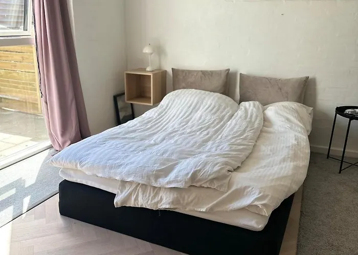 Beautiful Gem In A Quiet Setting